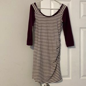 Cute little dress, size small, burgundy